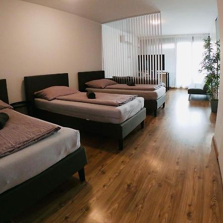 Aspern Nationalpark Apartment เวียนนา ภายนอก รูปภาพ